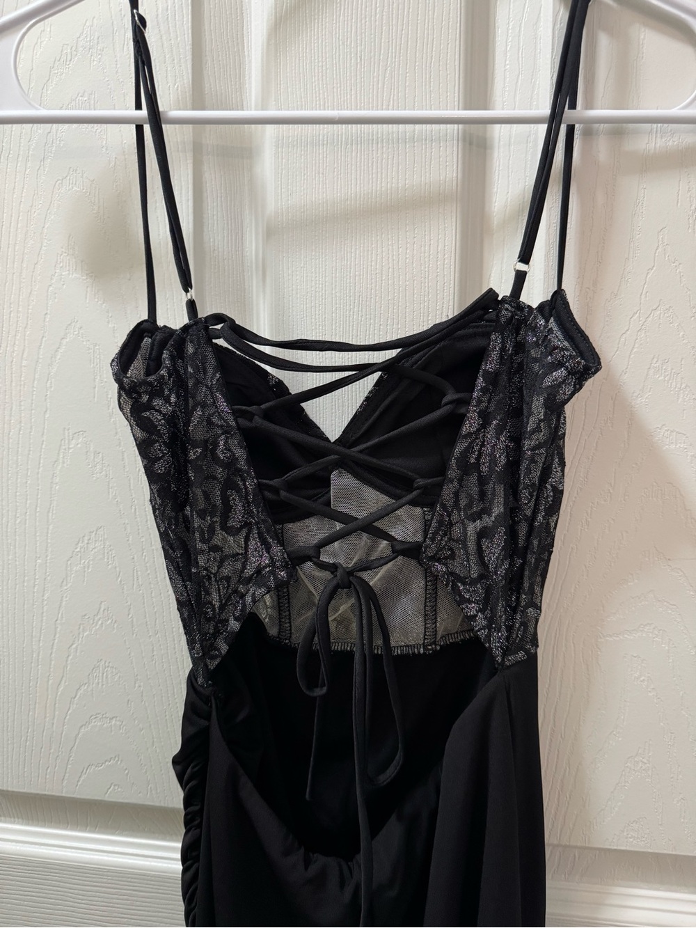 Lace Corset Dress in Black Size XS
LUCY IN THE SKY - Picture 6 of 10